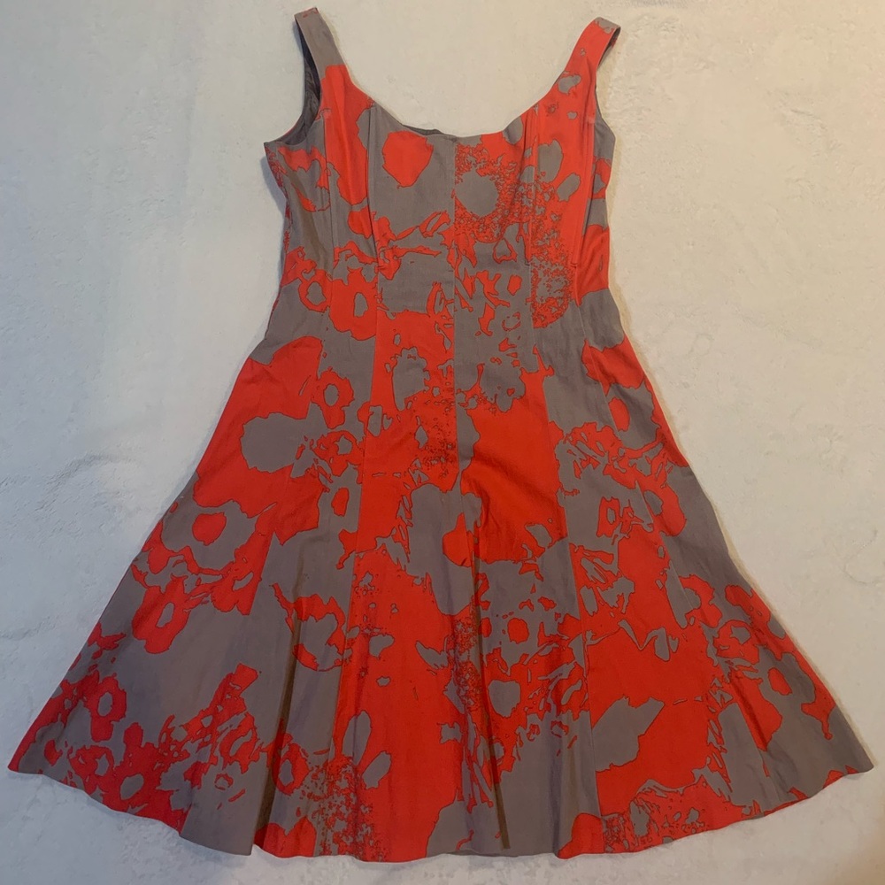 Nine West Red and Grayish tan Floral Dress size 8 bonding in bust